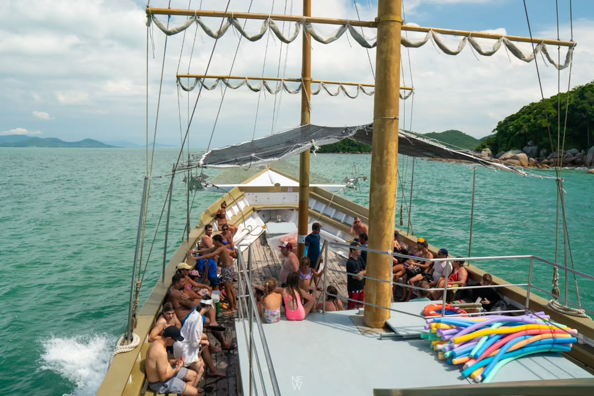 Escuna Governador Celso Ramos - Image 4